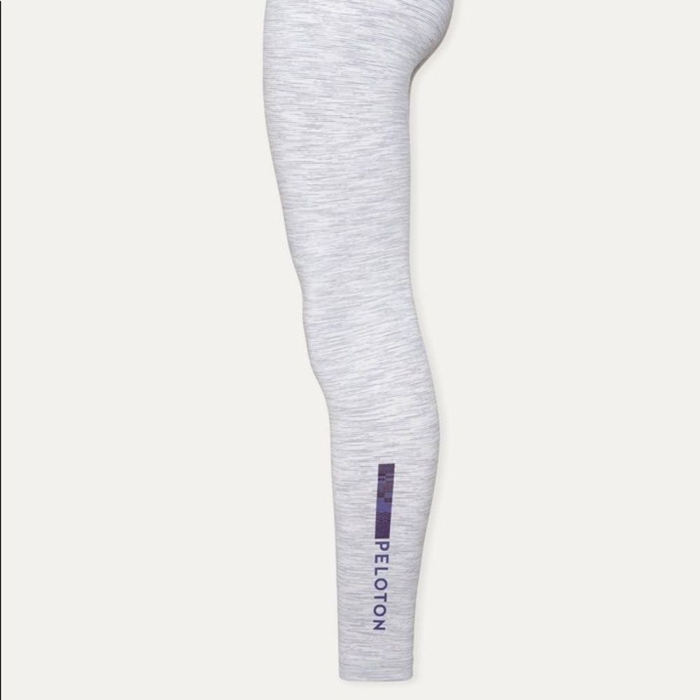 NWOT Lululemon Wunder Under leggings - Picture 3 of 6